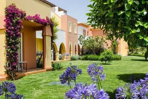 Jardim Da Meia Praia in Lagos — foto 6