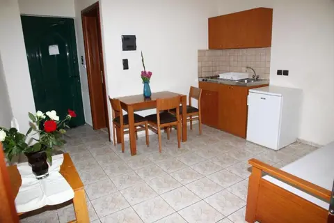 Dias Hotel & Apartments in Dias Hotel Apartments, foto 16