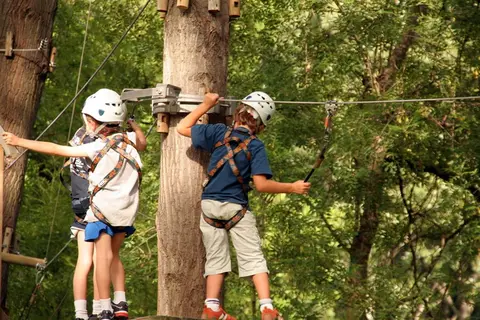 Camping Le Petit Bois in Ruoms — foto 4