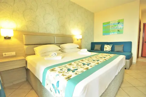 Grand Beach Hotel in Λιμενάρια — foto 12