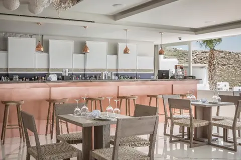 Palladium Mykonos Hotel in Πλατύς Γιαλός — foto 19