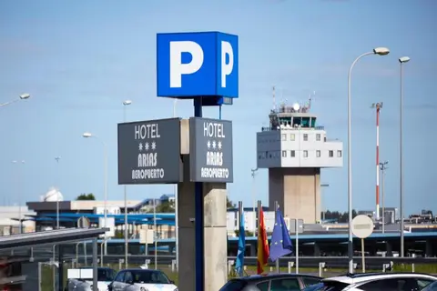 Hotel Arias Aeropuerto in Sariego — foto 4