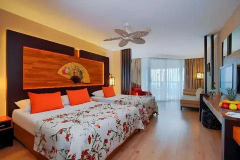 Limak Lara Deluxe Hotel & Resort in Ankara — foto 7