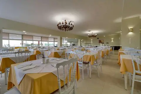 Calamos Beach Hotel in Άγιοι Απόστολοι — foto 8