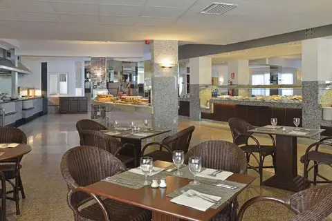 Hotel Sol Milanos Pinguinos in Alaior — foto 6
