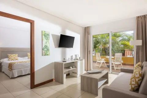 Landmar Costa los Gigantes Family Resort in Santiago del Teide — foto 3