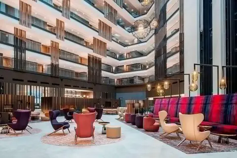 Sheraton Grand Tbilisi Metechi Palace in Tbilisi — foto 8