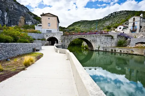 Rhône en Saône in Rhône en Saône — foto 7