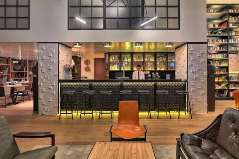 Hotel H10 Tribeca in Madrid — foto 9