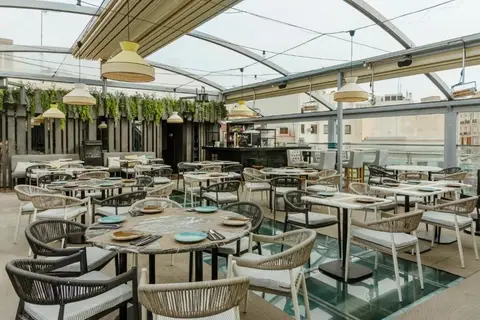 Inhala Hotel Garden in Madrid — foto 26