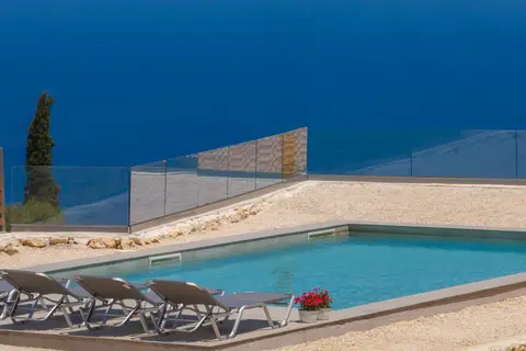 Royal Majestic Suites in Δημοτική Ενότητα Ελατίων — foto 2