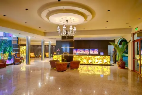 Grand Hotel Sveti Vlas in Sveti Vlas — foto 2