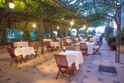 Hotel Palas in Petrovac na Moru — foto 5