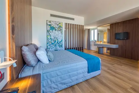 Sun Hall Hotel in Larnaca — foto 17