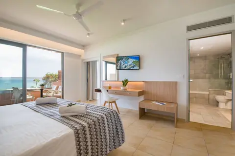 Kiani Beach Resort in Καλύβες — foto 28