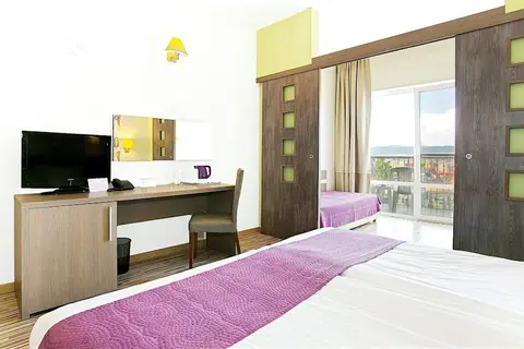 Aqua Nevis Club Hotel in Несебър — foto 20