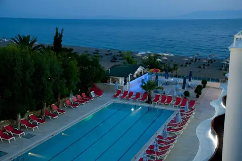 Dogan Beach Resort & Spa in Menderes — foto 15