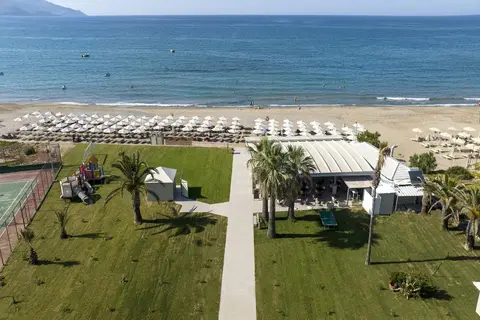 Vantaris Luxury Beach Resort in Dramia — foto 14