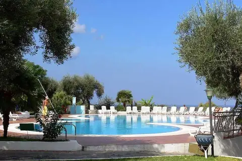 Villaggio La Pizzuta in Rome — foto 21