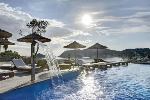 Porto Demo Hotel in Άγιος Γεώργιος — foto 7