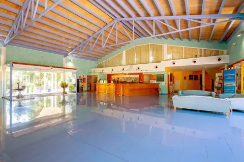 Apartamentos Vibra Caleta Playa in Ciutadella — foto 27