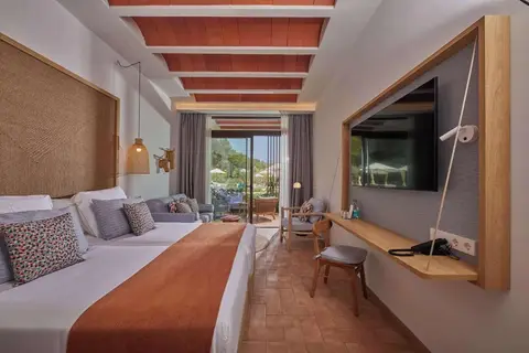 Cala San Miguel Ibiza Resort, Curio by Hilton - adults only in Sant Joan de Labritja — foto 10
