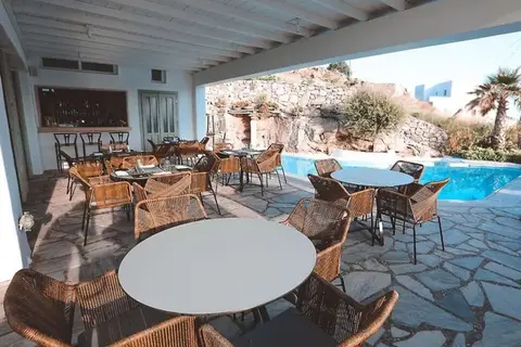 Deliades Hotel in Ορνός — foto 23