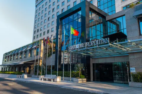 SANA Metropolitan Hotel in Almada — foto 28