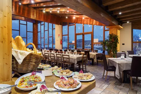 Hotel Piandineve in Ponte di Legno — foto 5