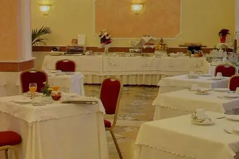 Mariano IV Palace Hotel in Aristanis/Oristano — foto 14