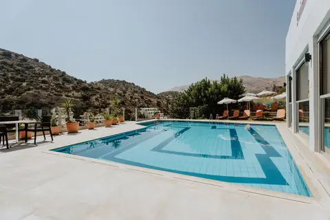 Petra Hotel in Αγία Γαλήνη — foto 9