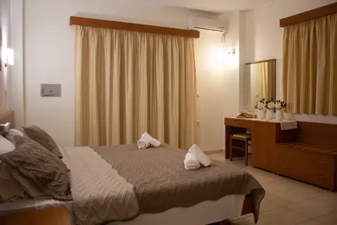 Tsambikos Appartementen in Φαληράκι — foto 16