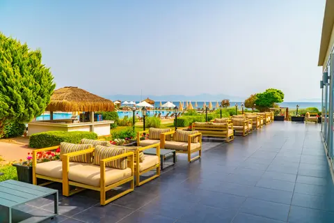 Karya Family Resort Hotel in Menderes — foto 20