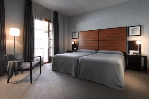 Hotel Macia Alfaros in Córdoba — foto 15
