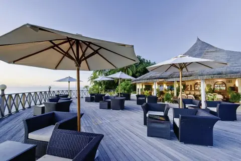 Angaga Island Resort & Spa in Angaga Island Resort — foto 6