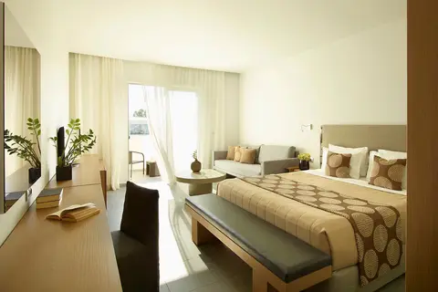 The Ixian Grand in Ιαλυσός — foto 3