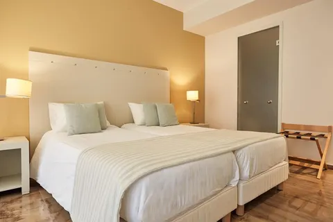 Giannoulis Grand Bay Beach Resort in Kolimbari — foto 3