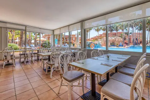 Playacapricho in Roquetas de Mar — foto 18