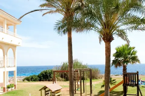 Grupotel Tamariscos in Cala'n Bosch — foto 17