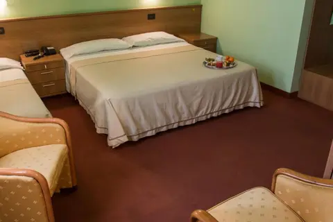 Hotel Lux in Alessandria, foto 17