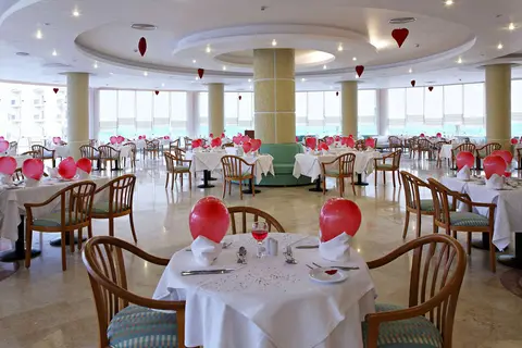 The Three Corners Sunny Beach Resort in الاحياء — foto 24