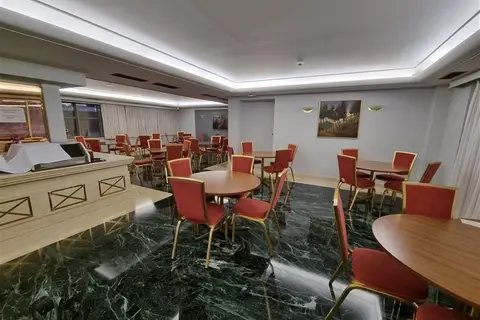 Savoy in Piraeus, foto 14