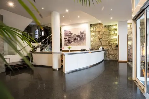 Legendary Porto Hotel in Vila Nova de Gaia — foto 19