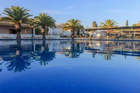 Golden Club Cabanas in Mexilhoeira Grande — foto 3