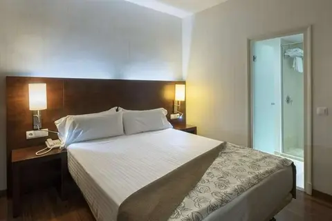 Hotel Gran Ultonia in Gerona — foto 3
