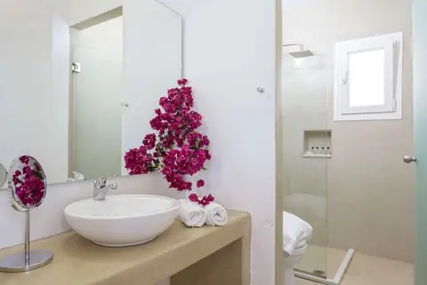 Rhenia Hotel in Τούρλος — foto 8