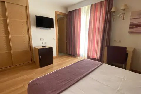 Hotel Equo Aranjuez in Aranjuez — foto 8