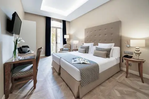 Lamaro Hotel in Barcelona — foto 25