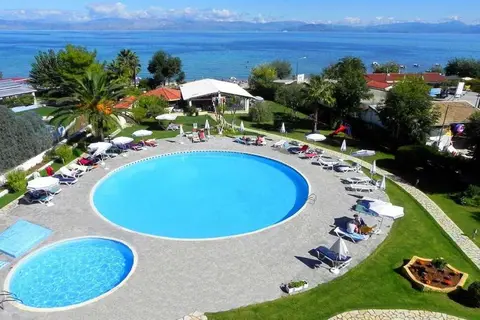 Albatros Hotel in Δημοτική Ενότητα Μελιτειέων — foto 2