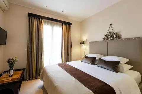 Best Western Plus Embassy Hotel in Athene